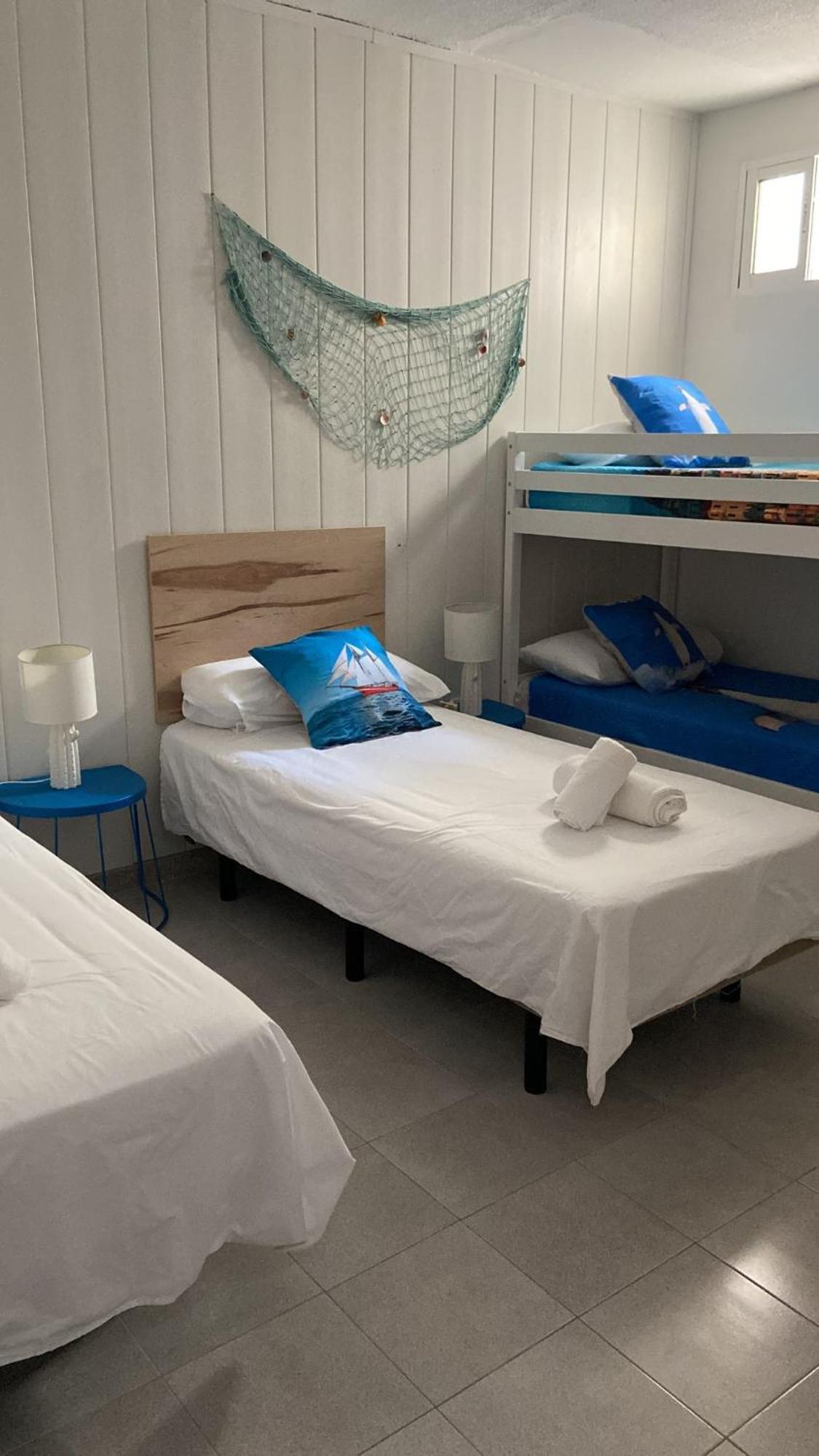 Agueita Surf Lodge Las Palmas de Gran Canaria Exteriör bild