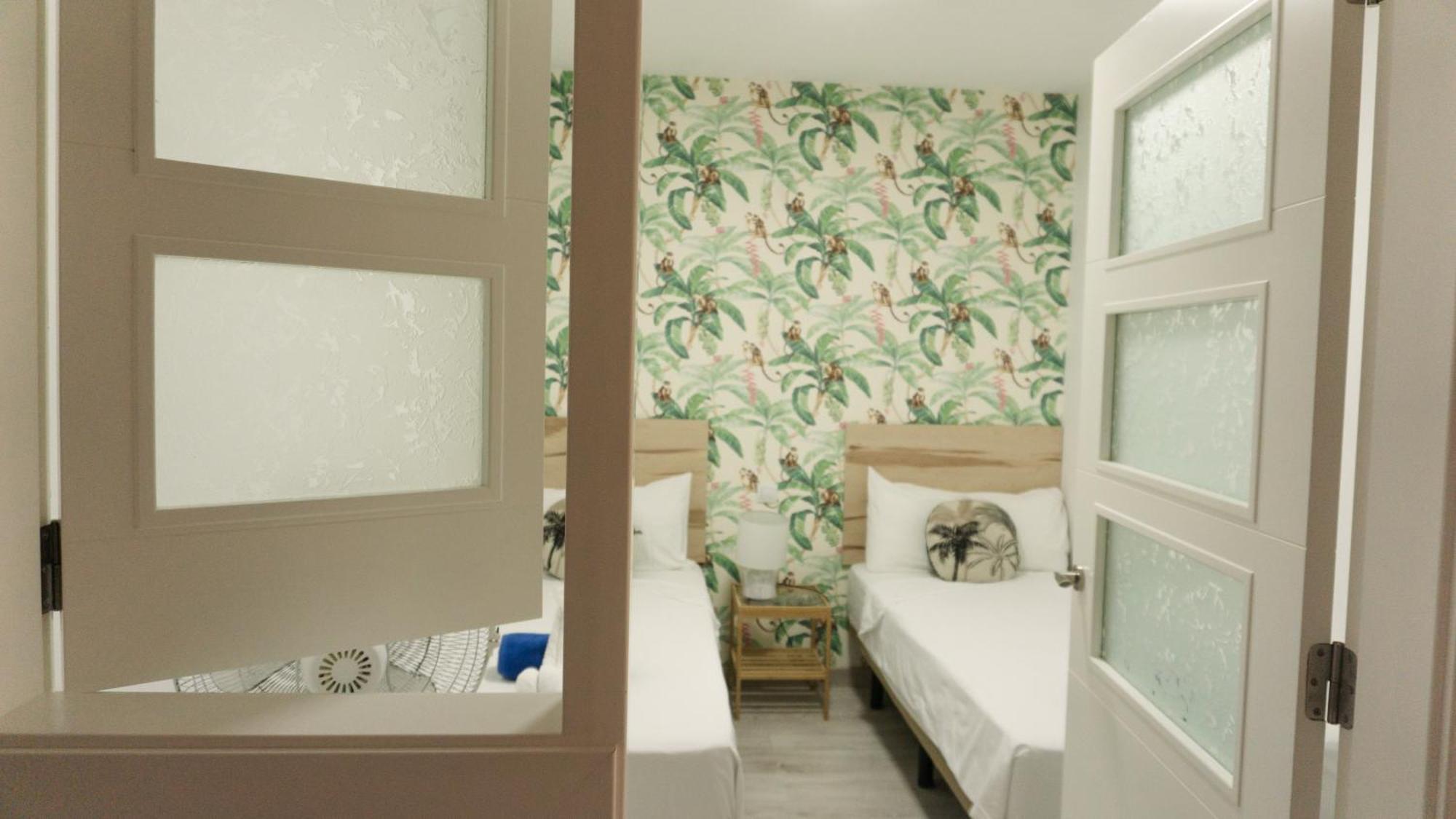 Agueita Surf Lodge Las Palmas de Gran Canaria Exteriör bild